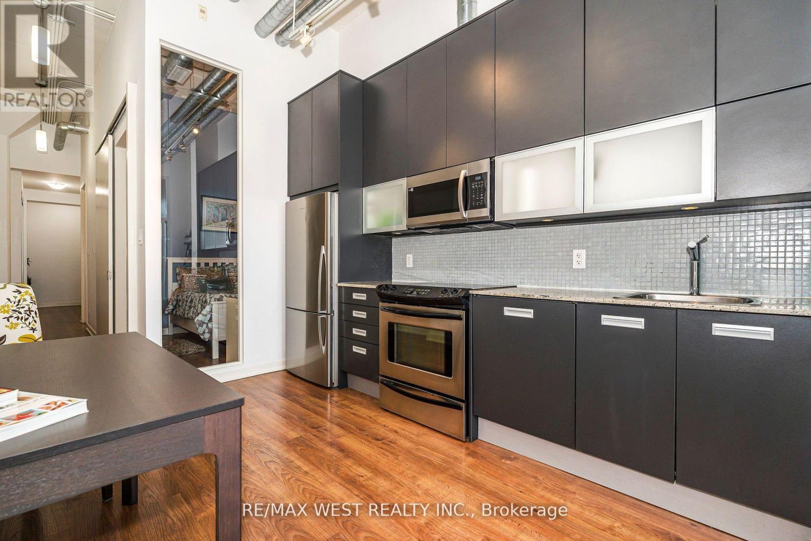 333 - 380 Macpherson Avenue, Toronto, Ontario  M4V 3E3 - Photo 23 - C12215411