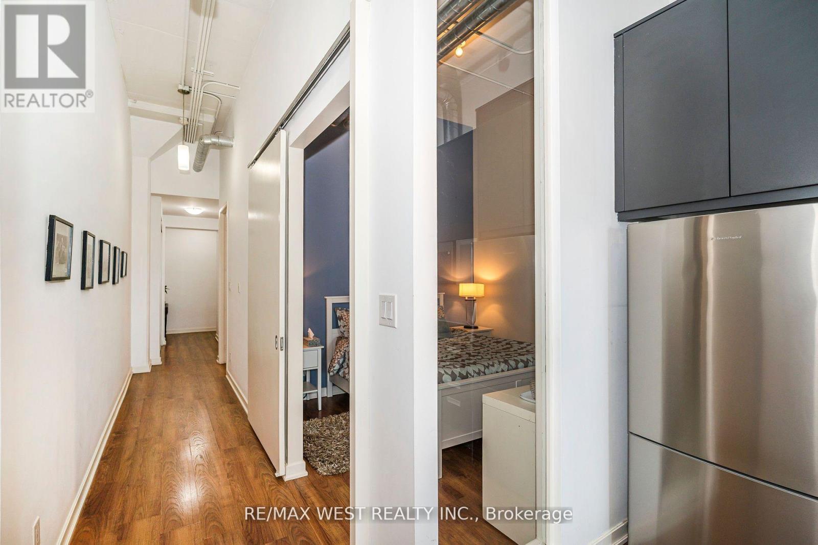 333 - 380 Macpherson Avenue, Toronto, Ontario  M4V 3E3 - Photo 32 - C12215411
