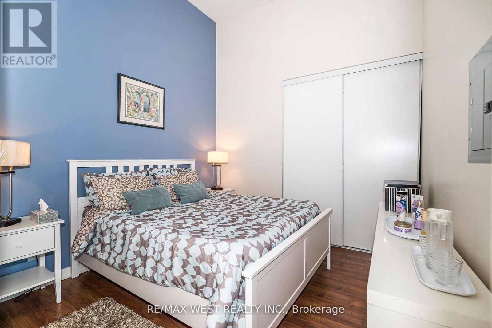 333 - 380 Macpherson Avenue, Toronto, Ontario  M4V 3E3 - Photo 34 - C12215411
