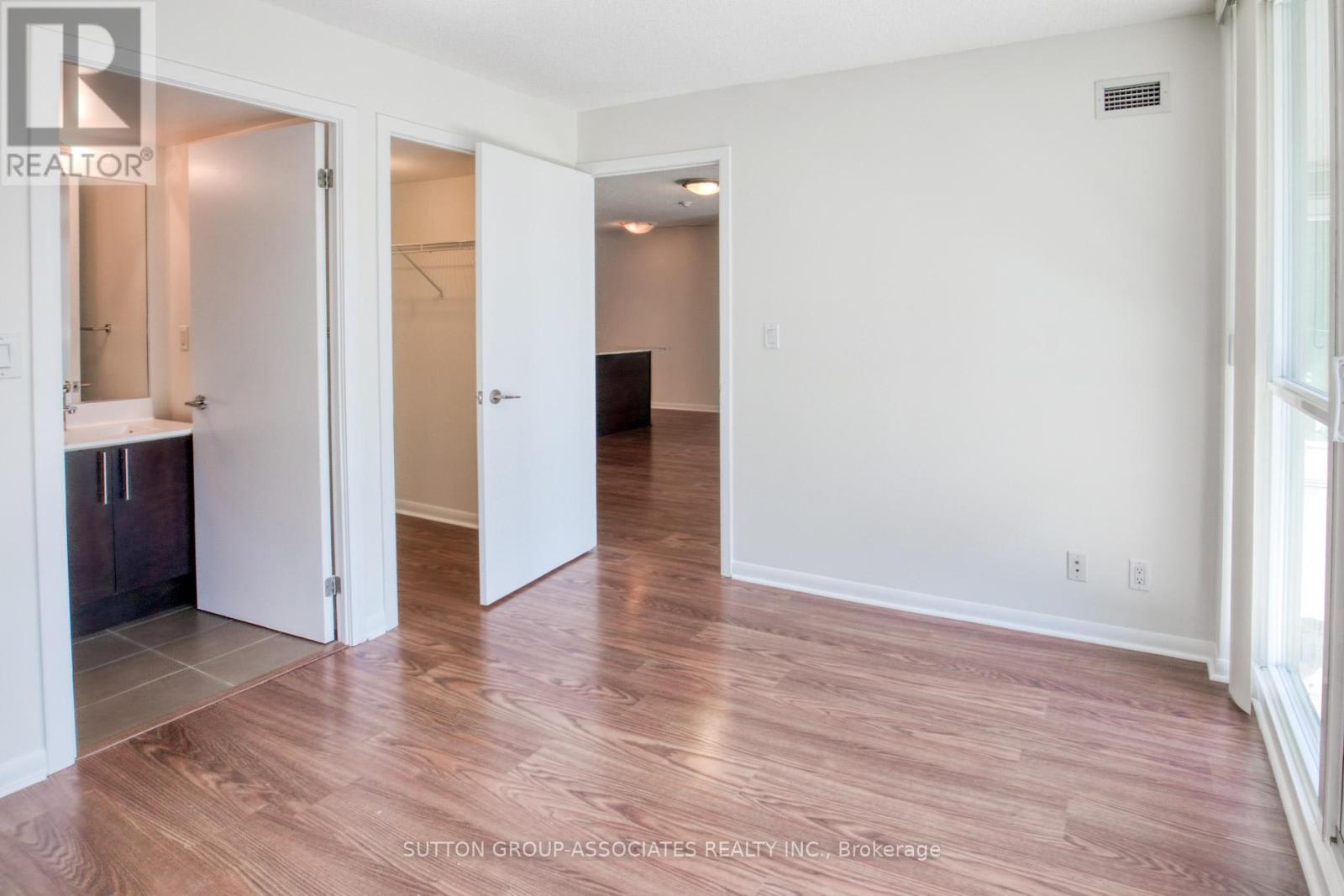 1208 - 96 St Patrick Street, Toronto, Ontario  M5T 1V2 - Photo 7 - C12215427