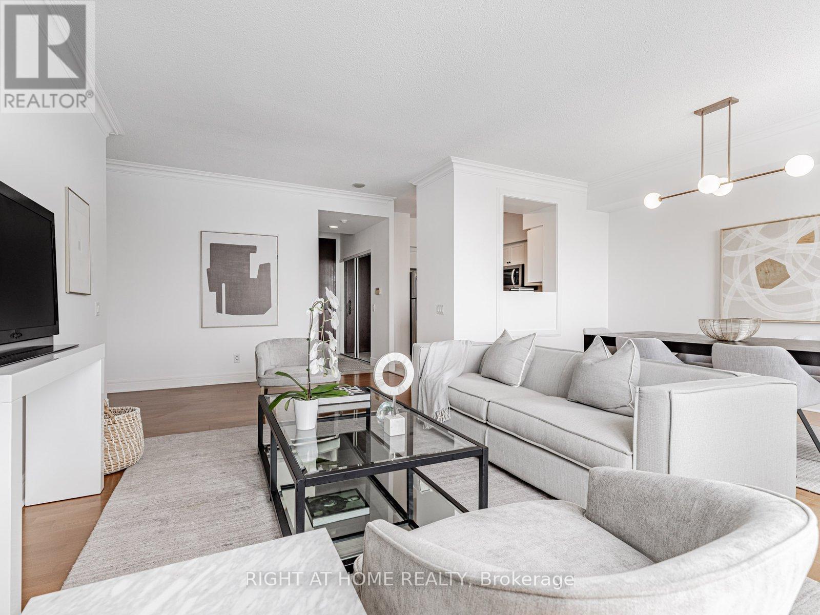 Rg1 - 1 Clairtrell Road, Toronto, Ontario  M2N 7H6 - Photo 8 - C12215450