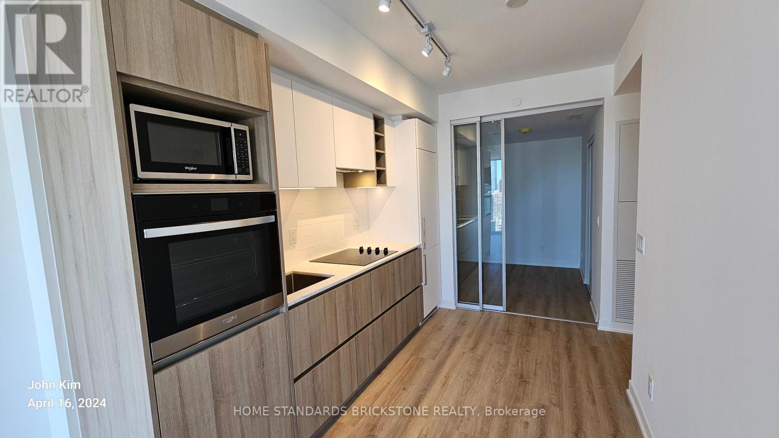 3108 - 319 Jarvis Street, Toronto, Ontario  M5B 0C8 - Photo 6 - C12215455