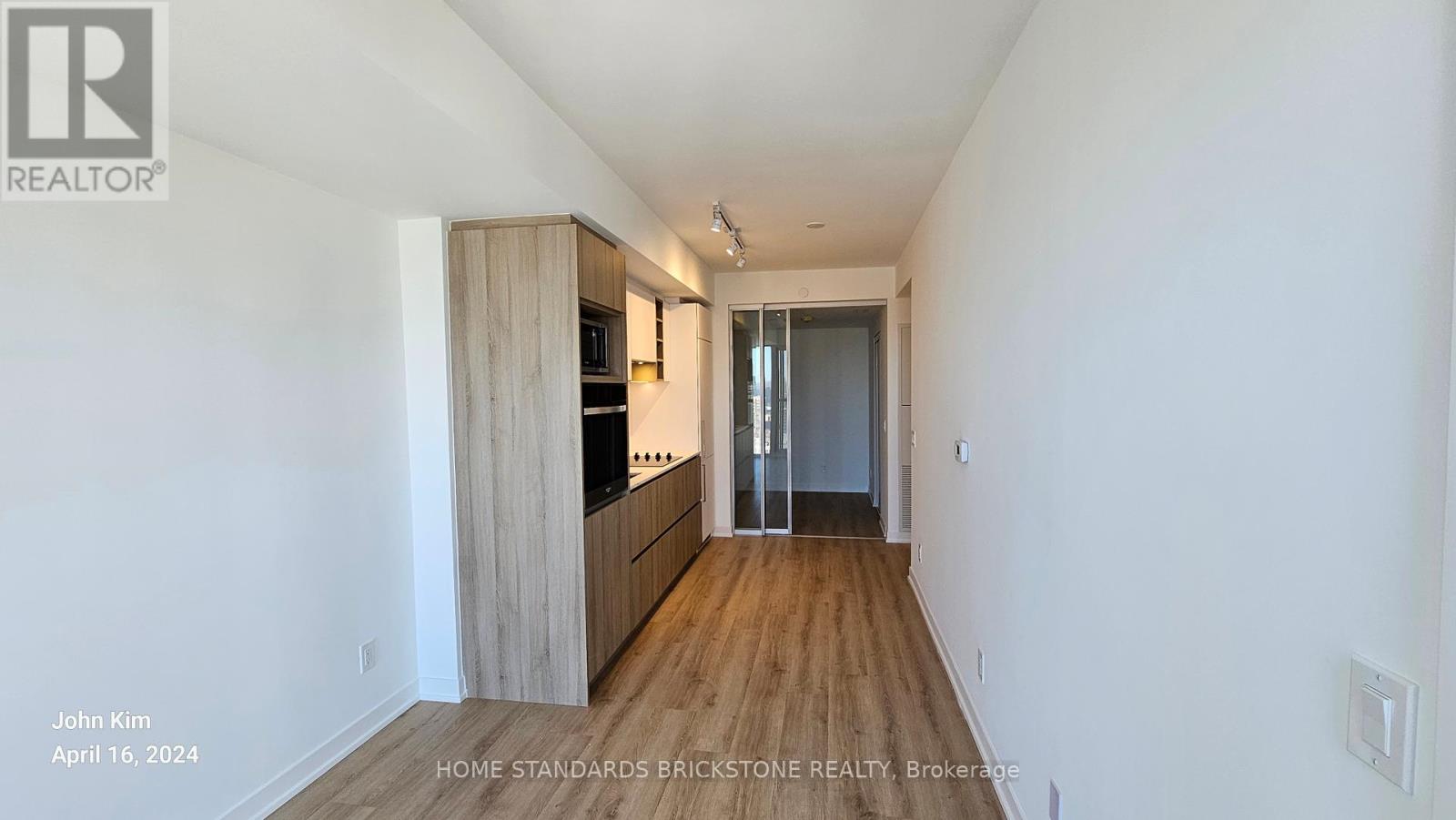 3108 - 319 Jarvis Street, Toronto, Ontario  M5B 0C8 - Photo 9 - C12215455