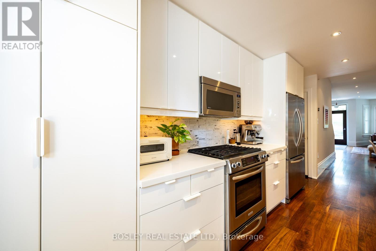 122 Spruce Street E, Toronto, Ontario  M5A 2J5 - Photo 14 - C12215484