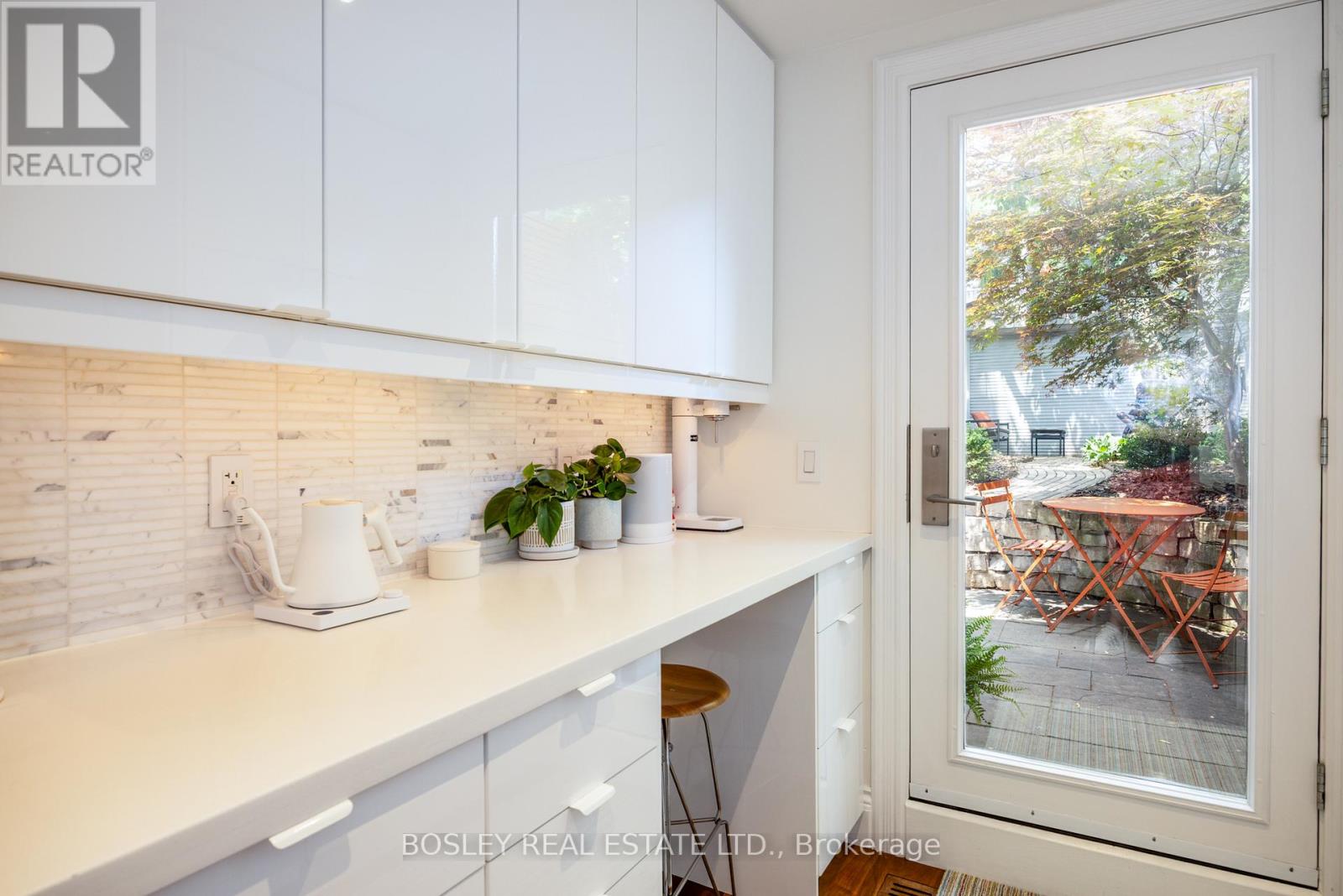 122 Spruce Street E, Toronto, Ontario  M5A 2J5 - Photo 15 - C12215484