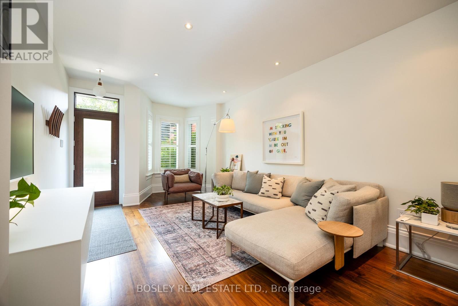 122 Spruce Street E, Toronto, Ontario  M5A 2J5 - Photo 6 - C12215484