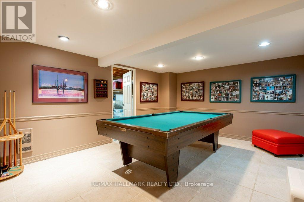 6 Tumbleweed Road, Toronto (Don Valley Village), Ontario  M2J 2N3 - Photo 16 - C12215522