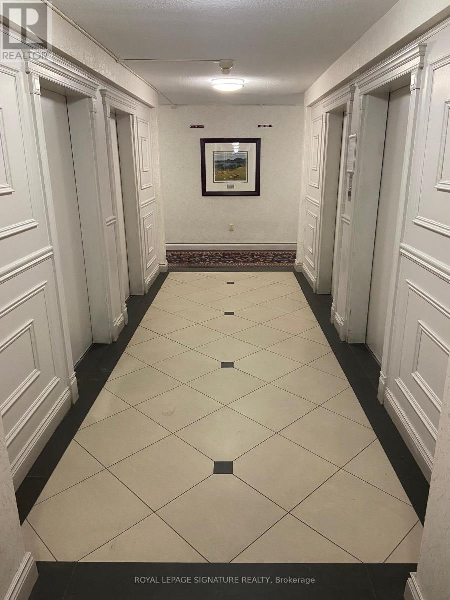1406 - 60 Pavane Linkway, Toronto (Flemingdon Park), Ontario  M3C 1A2 - Photo 9 - C12215526