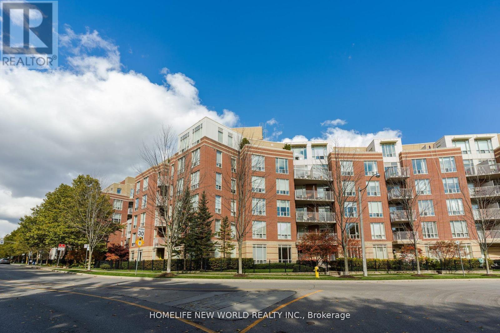 515 - 451 ROSEWELL AVENUE E, Toronto, Ontario