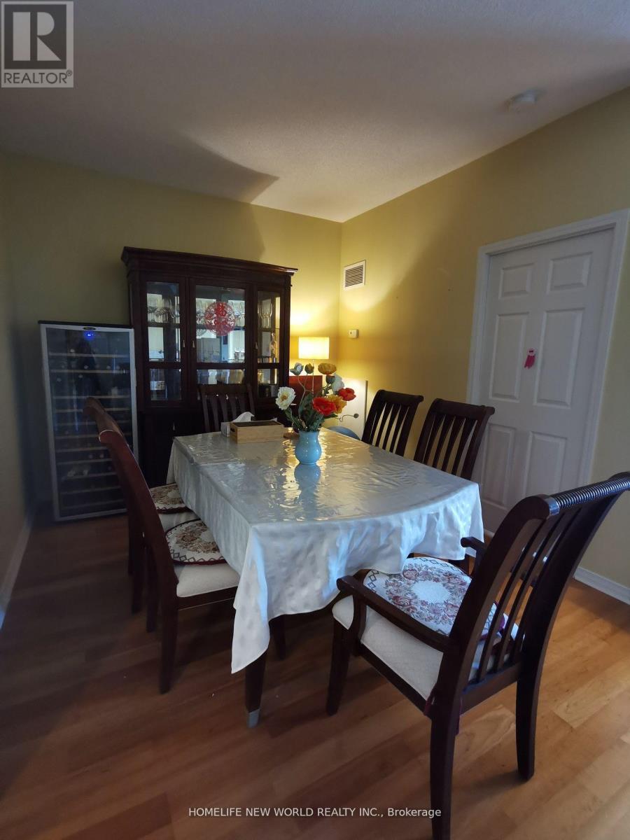 515 - 451 Rosewell Avenue E, Toronto, Ontario  M4R 2H8 - Photo 5 - C12215528