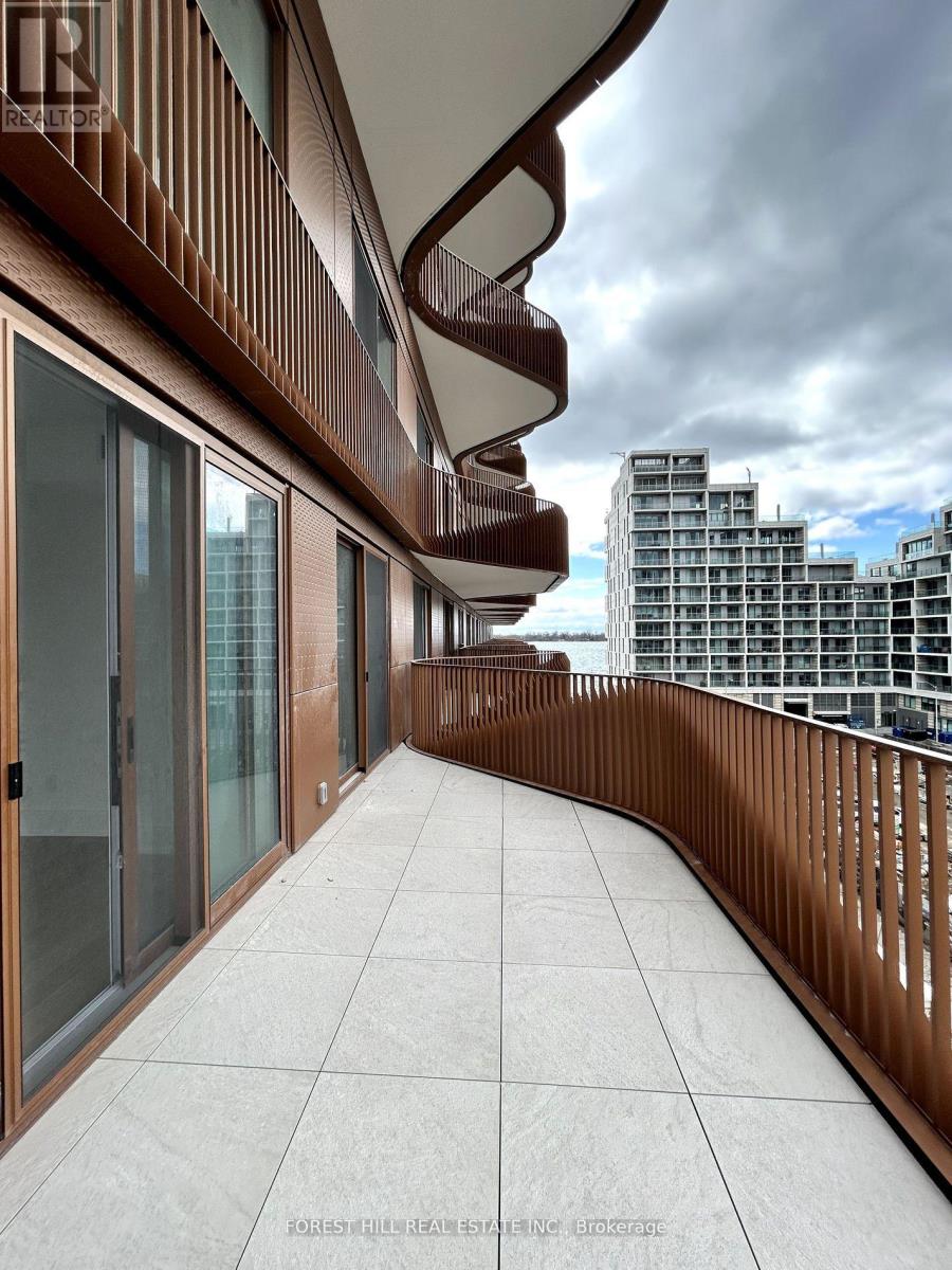 1032 - 155 Merchants' Wharf, Toronto, Ontario  M5A 0Y4 - Photo 11 - C12215536