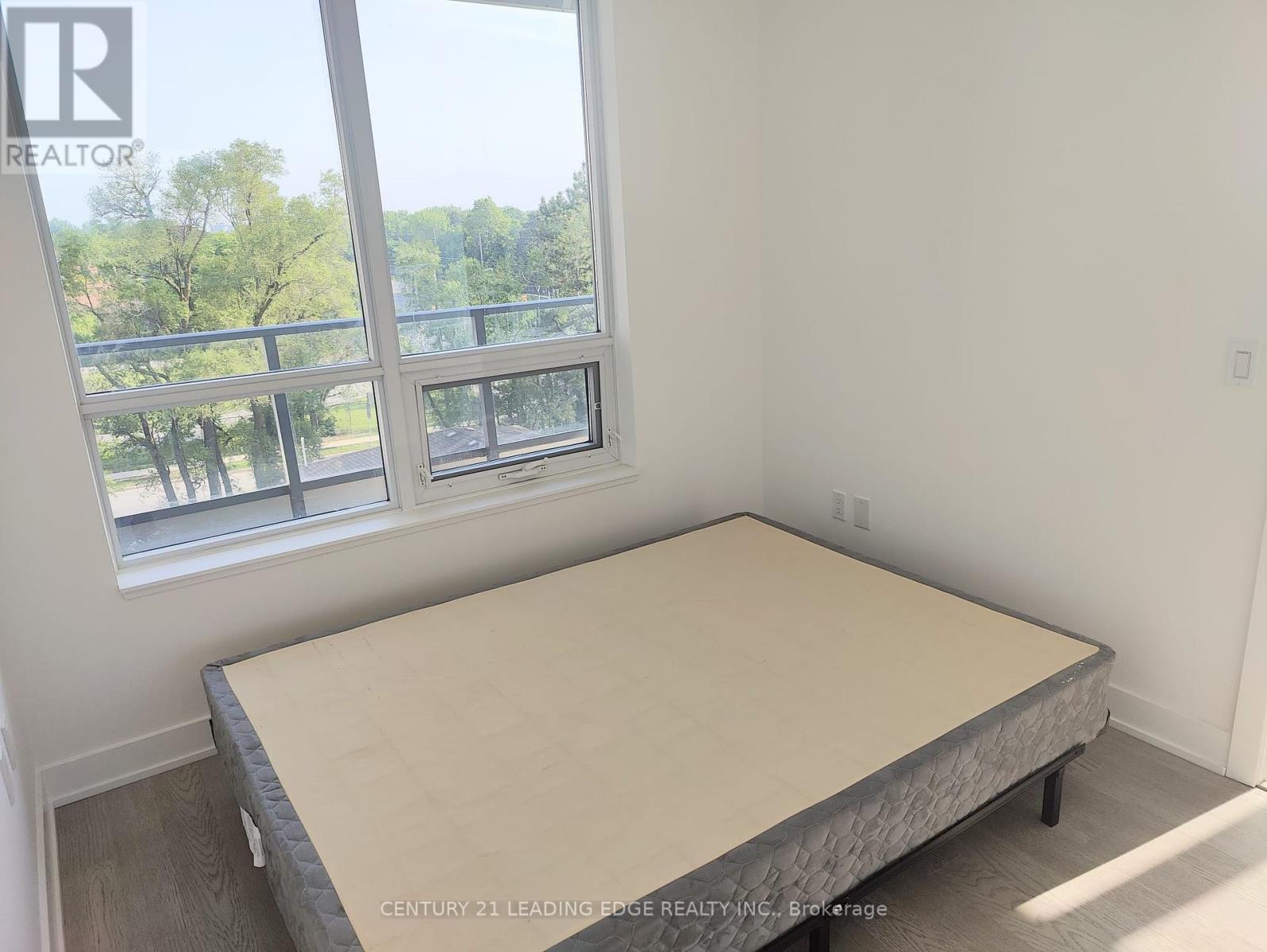 305 - 2 Teagarden Court, Toronto, Ontario  M2N 0L6 - Photo 9 - C12215569