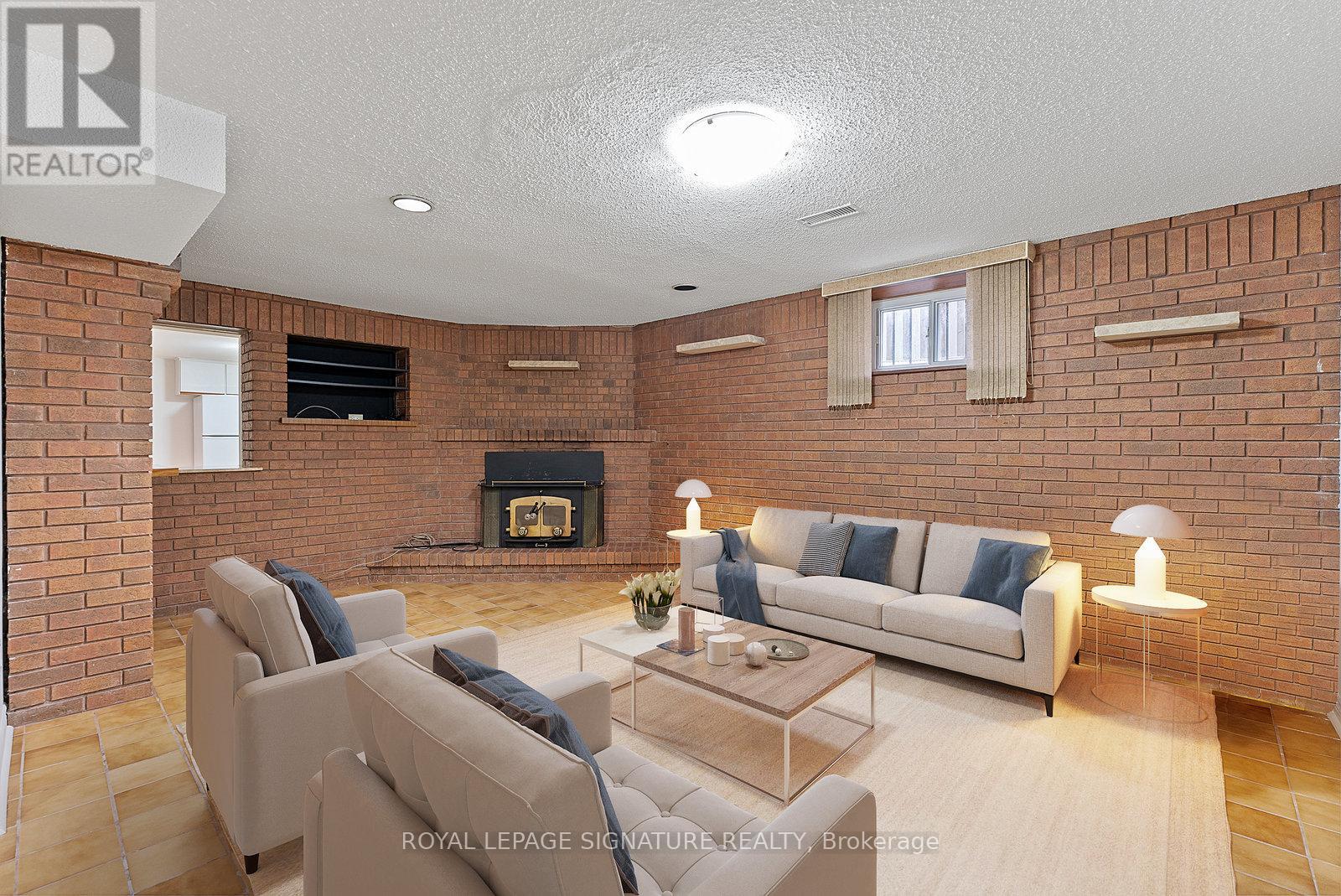 30 Vanwood Road, Markham, Ontario  L3T 2N2 - Photo 34 - N12213254