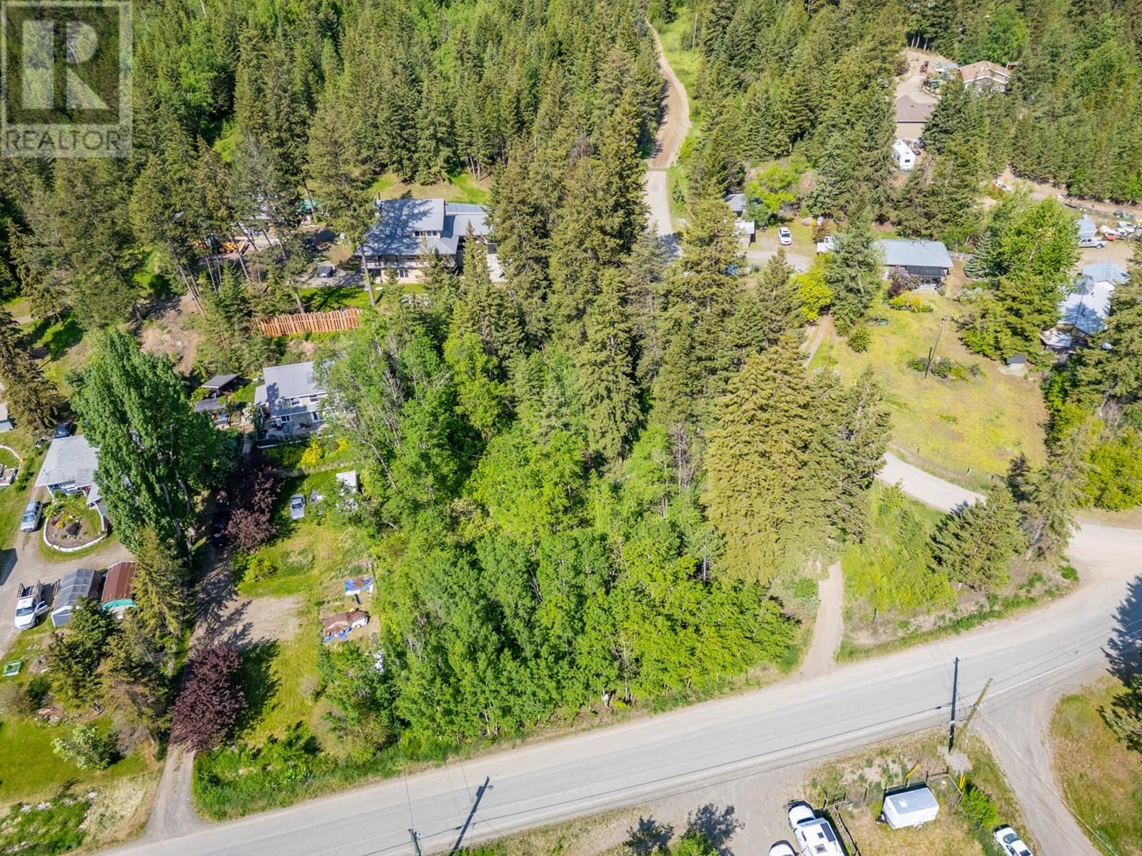 3006 Powell Road, Kamloops, British Columbia  V0E 3E1 - Photo 8 - 10350086