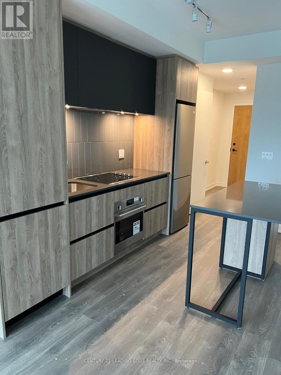 C-301 - 8 BEVERLEY GLEN BOULEVARD, Vaughan, Ontario