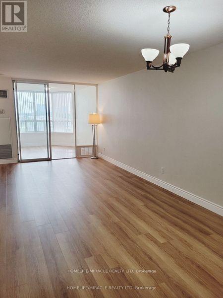 1010 - 88 Corporate Drive, Toronto, Ontario  M1H 3G6 - Photo 4 - E12215347