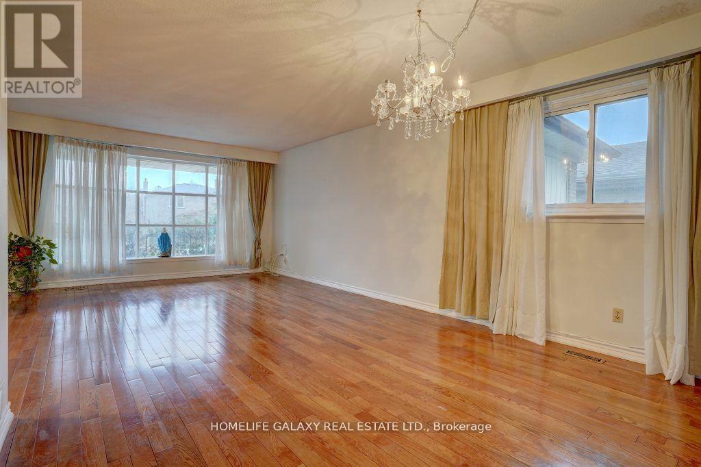 20 Tivoli Court, Toronto, Ontario  M1E 2A4 - Photo 6 - E12215571