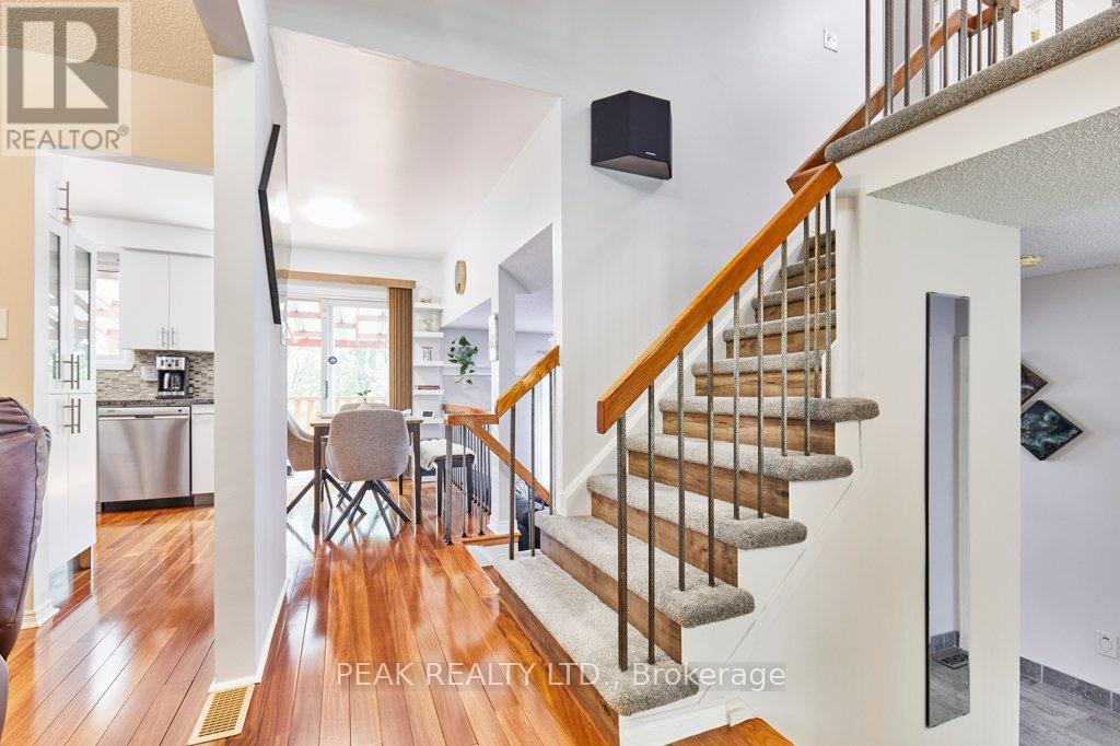 14 Mansfield Crescent, Whitby (Blue Grass Meadows), Ontario  L1N 6T4 - Photo 8 - E12215610
