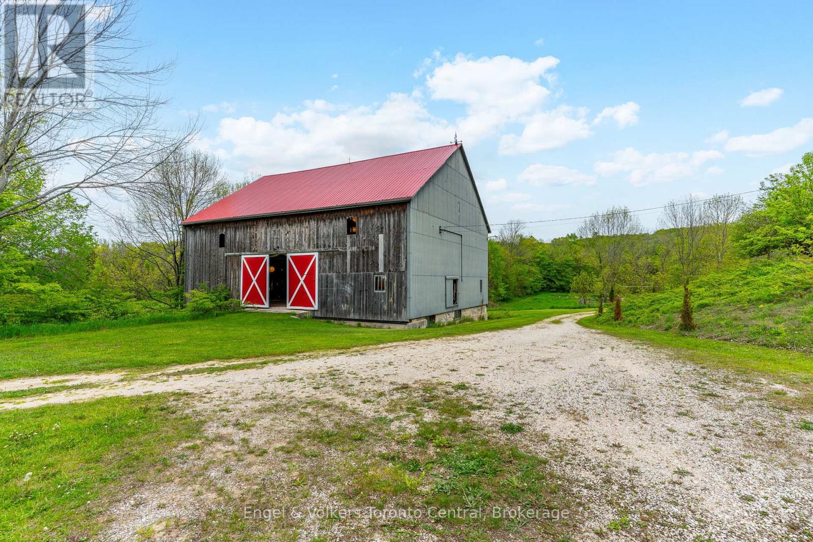 215588 Concession 4, Chatsworth, Ontario  N0H 2V0 - Photo 26 - X12208304