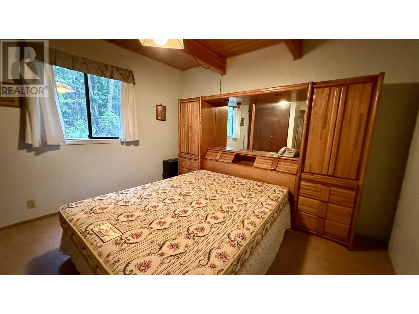 4296 Rainbow Road, Canim Lake, British Columbia  V0K 1J0 - Photo 17 - R3014745