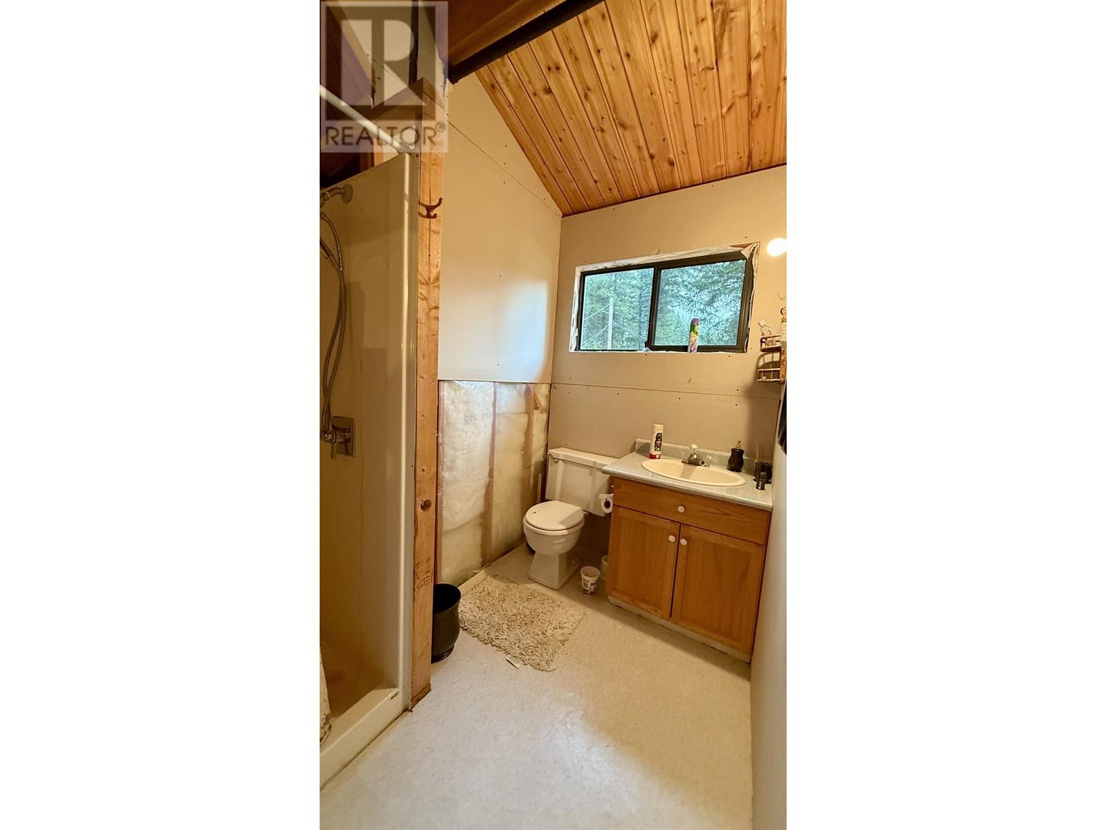 4296 Rainbow Road, Canim Lake, British Columbia  V0K 1J0 - Photo 22 - R3014745