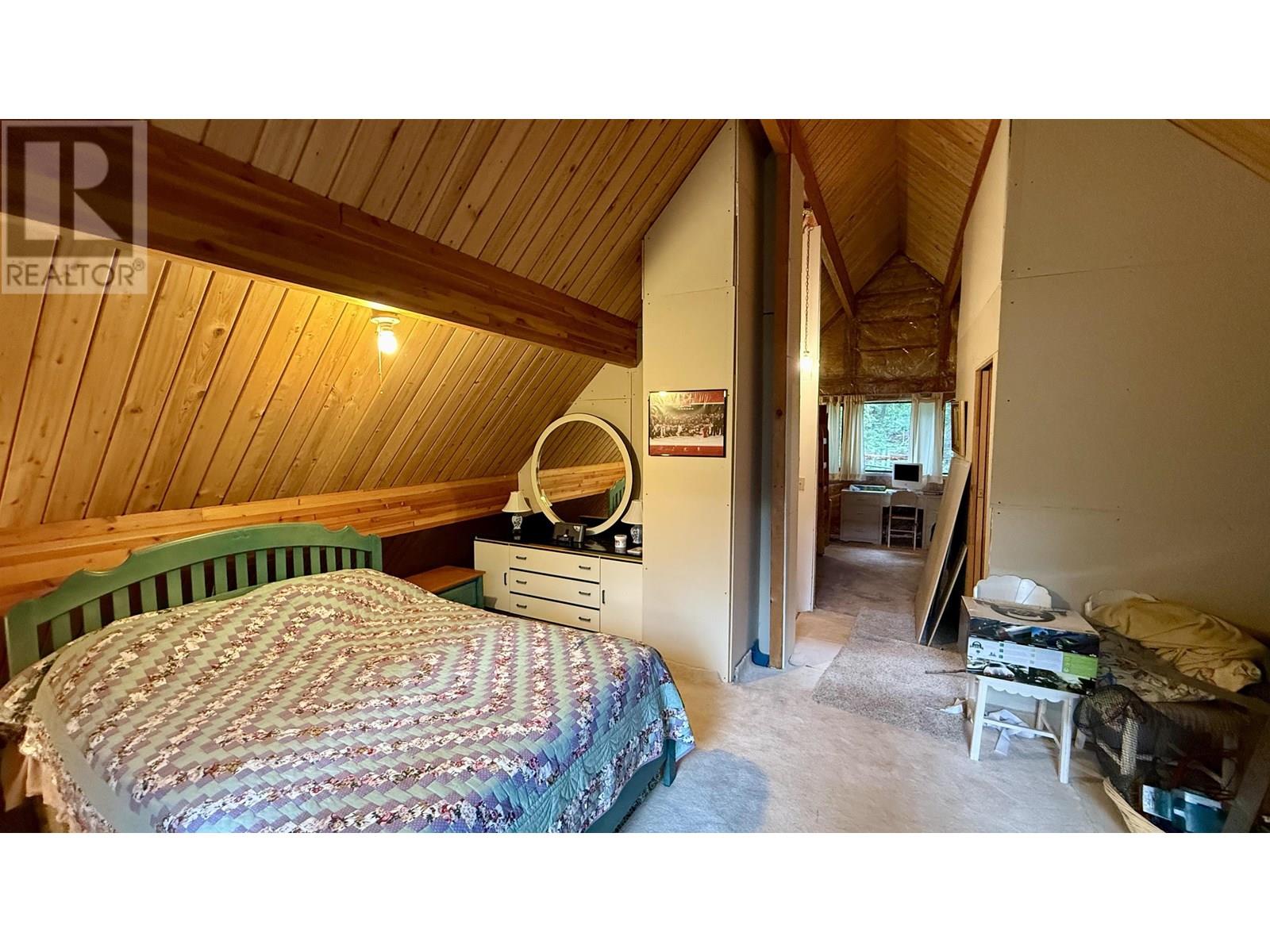 4296 Rainbow Road, Canim Lake, British Columbia  V0K 1J0 - Photo 24 - R3014745