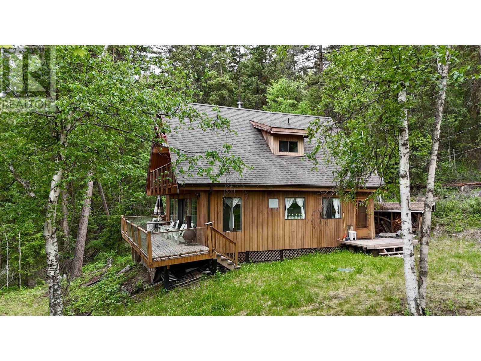 4296 Rainbow Road, Canim Lake, British Columbia  V0K 1J0 - Photo 9 - R3014745