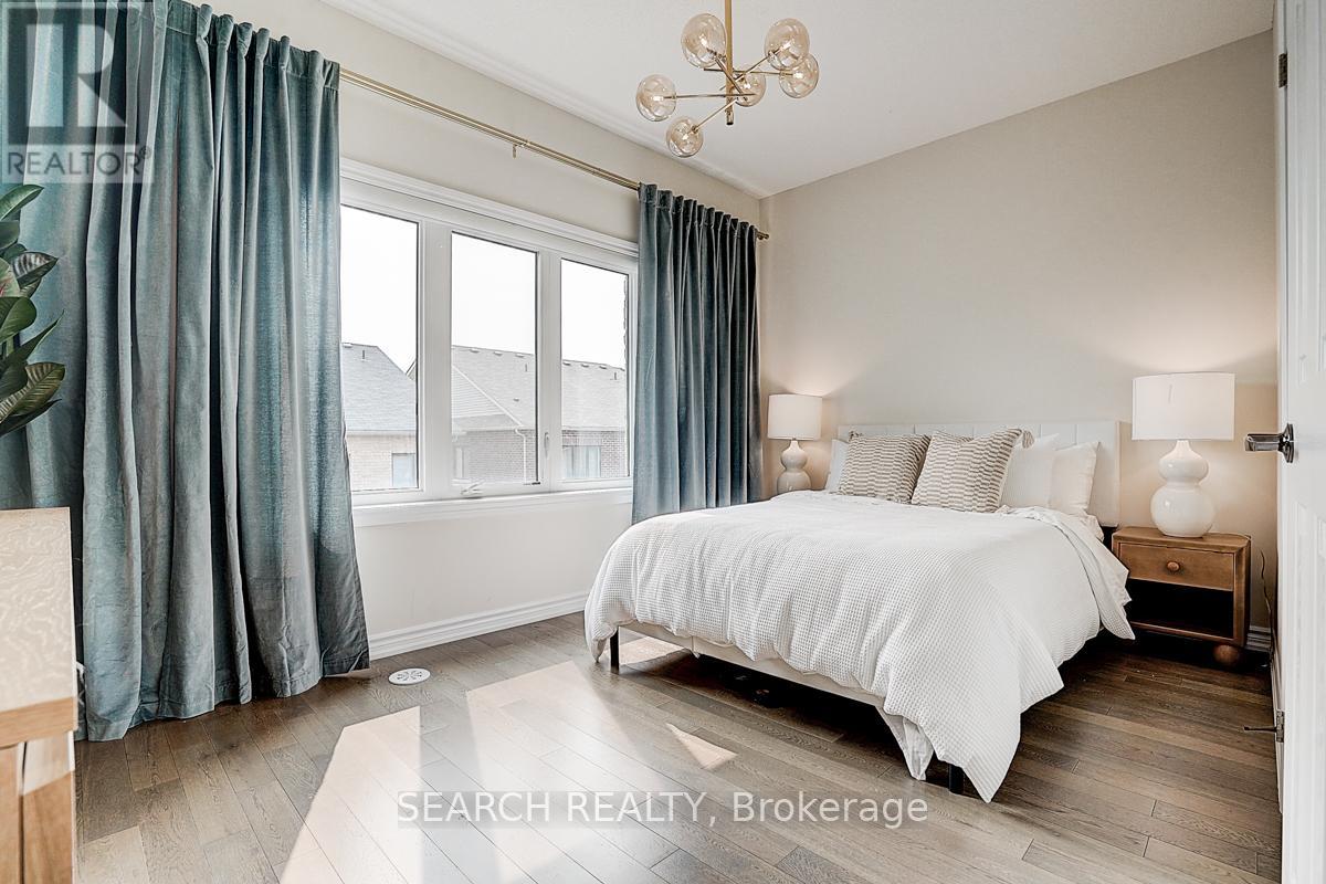 10931 Victoria Square Boulevard, Markham (Victoria Square), Ontario  L6C 0Z3 - Photo 10 - N12215317