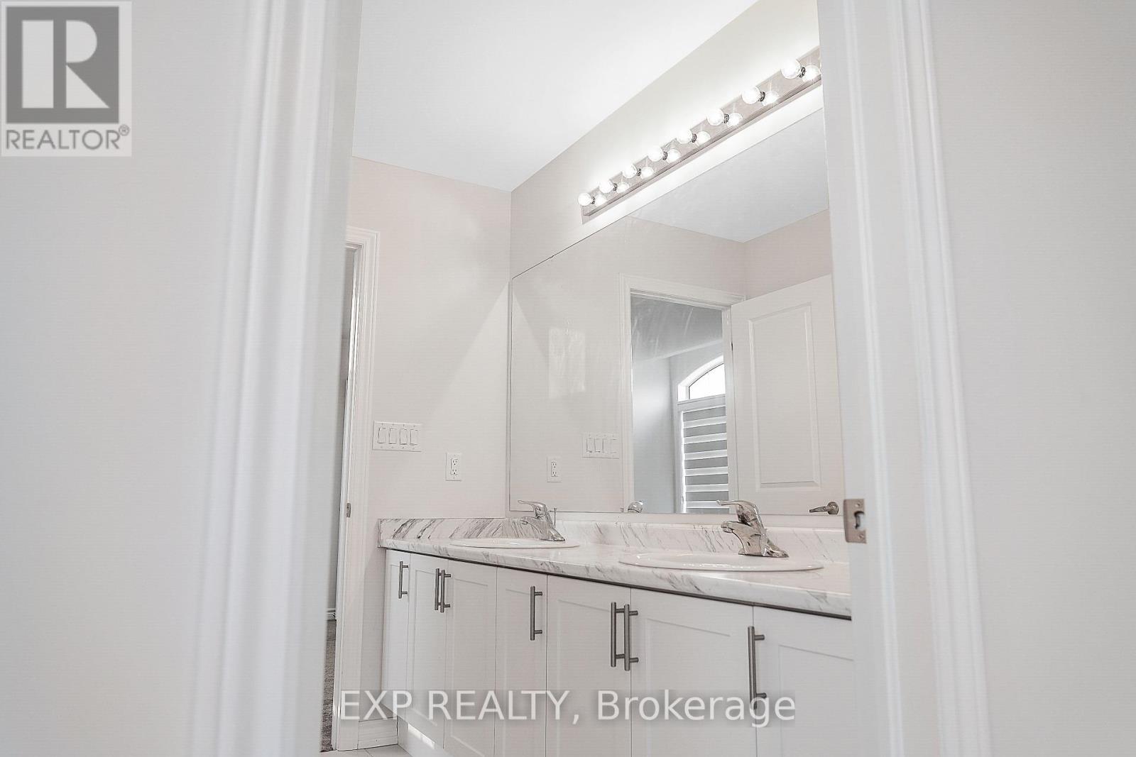 1120 Wickham Road, Innisfil (Alcona), Ontario  L9S 0P8 - Photo 38 - N12215324