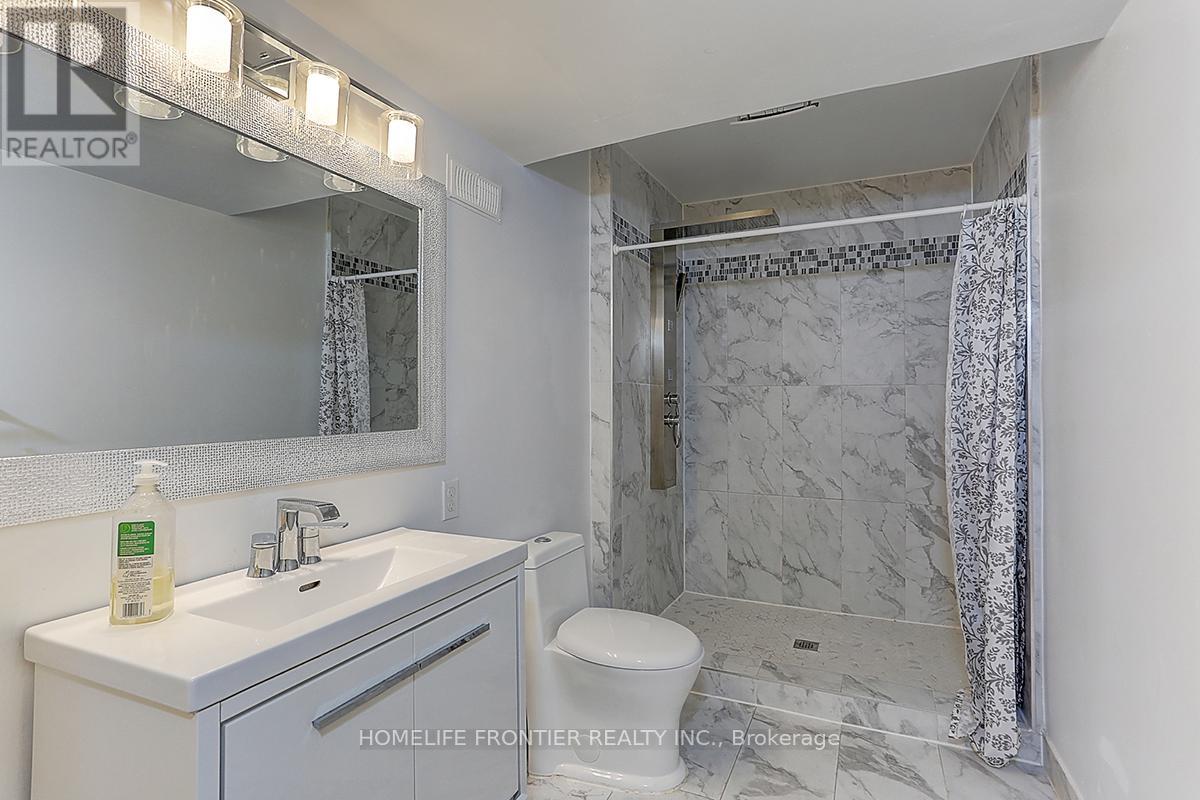 Ground - 31 Boyne Highlands Court, Vaughan, Ontario  L4K 1K4 - Photo 8 - N12215364