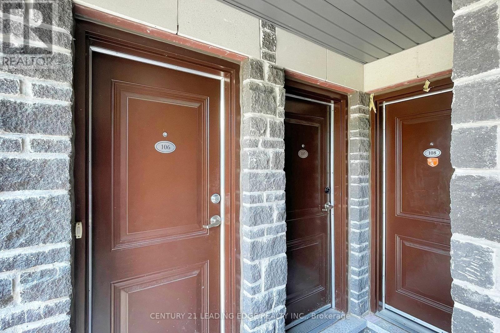 107 - 2 Dunsheath Way, Markham (Cornell), Ontario  L6B 0A3 - Photo 4 - N12215381