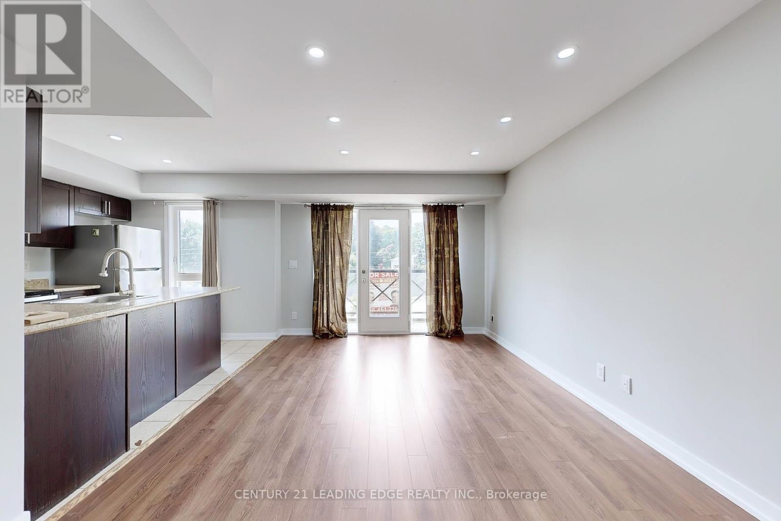 107 - 2 Dunsheath Way, Markham (Cornell), Ontario  L6B 0A3 - Photo 6 - N12215381