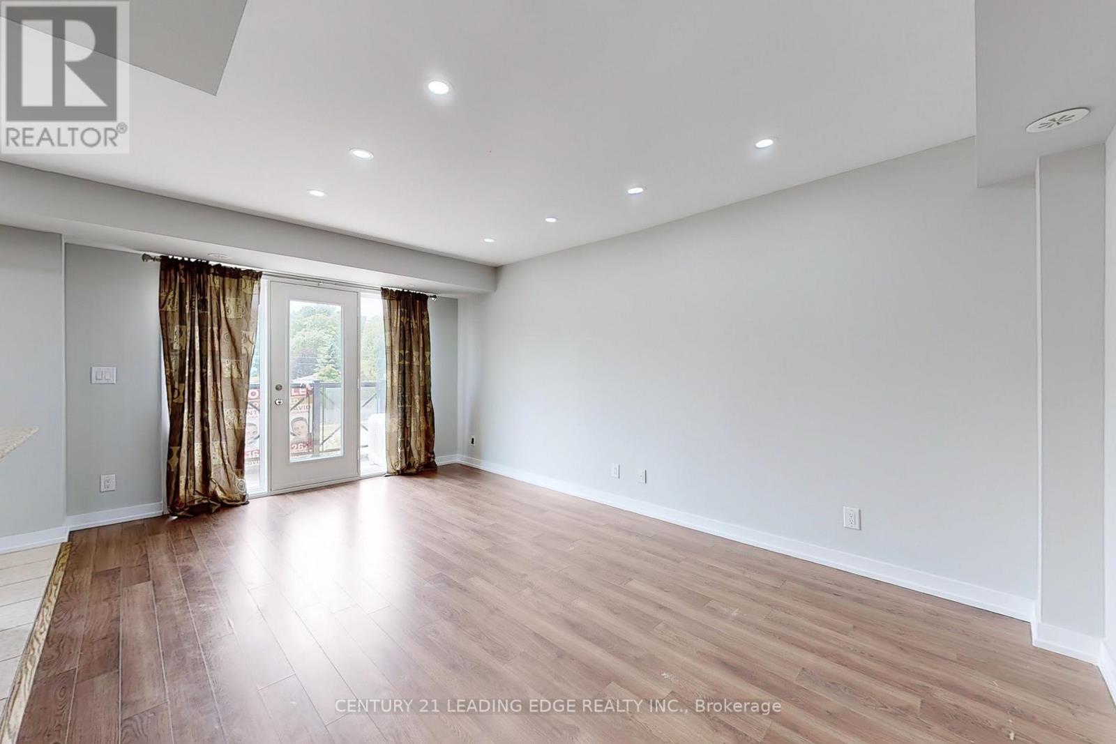 107 - 2 Dunsheath Way, Markham (Cornell), Ontario  L6B 0A3 - Photo 7 - N12215381