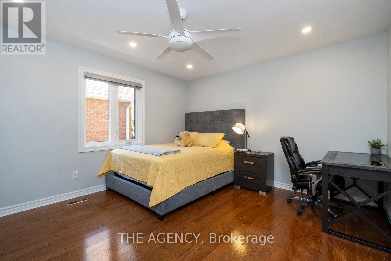 39 Savoy Crescent, Vaughan (Beverley Glen), Ontario  L4J 7W3 - Photo 26 - N12215440