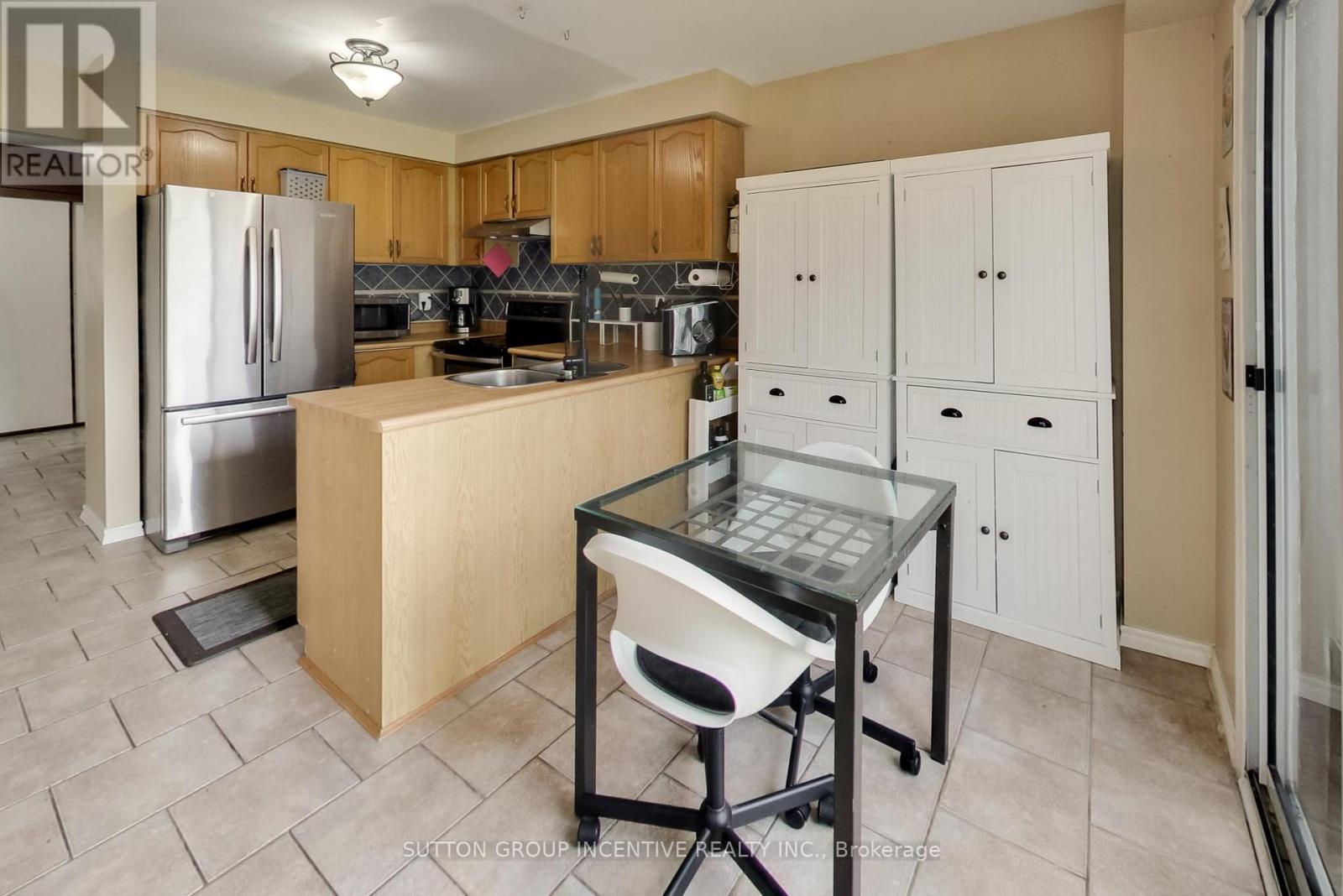 1238 Benson Street, Innisfil (Alcona), Ontario  L9S 1Y6 - Photo 7 - N12215475