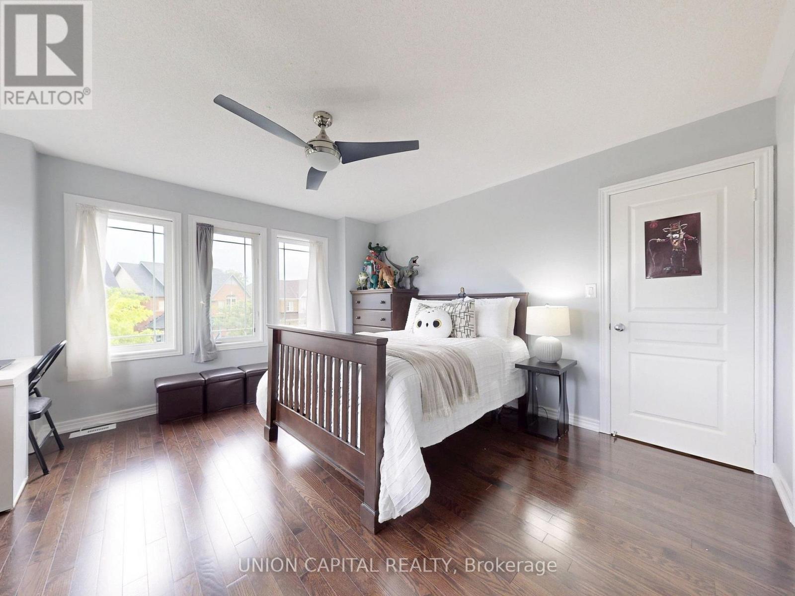 83 Mooney Street, Bradford West Gwillimbury (Bradford), Ontario  L3Z 0K7 - Photo 34 - N12215540