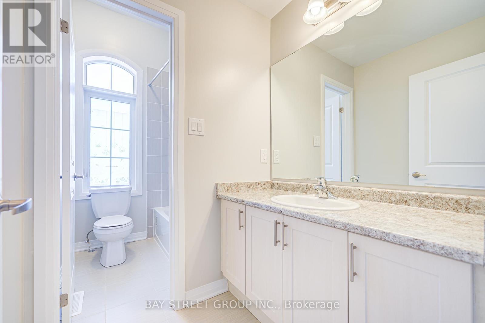 1296 Broderick Street, Innisfil, Ontario  L9S 0P6 - Photo 37 - N12215604