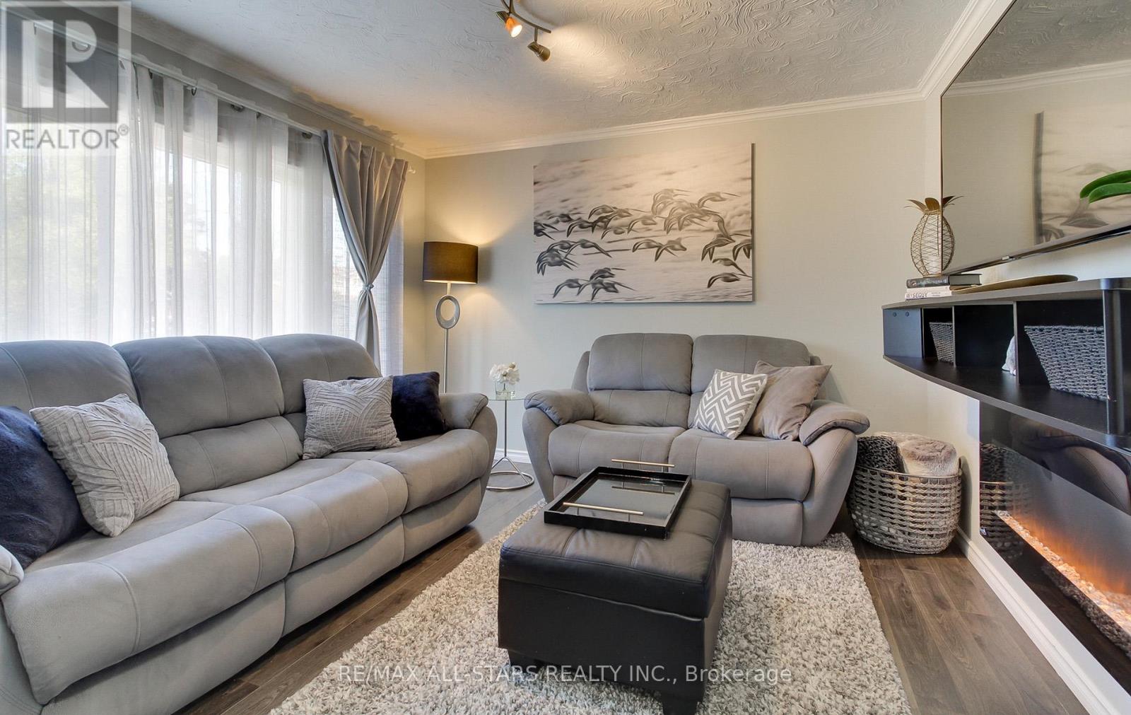 297 Walter Drive, Georgina (Keswick South), Ontario  L4P 3A8 - Photo 15 - N12215625