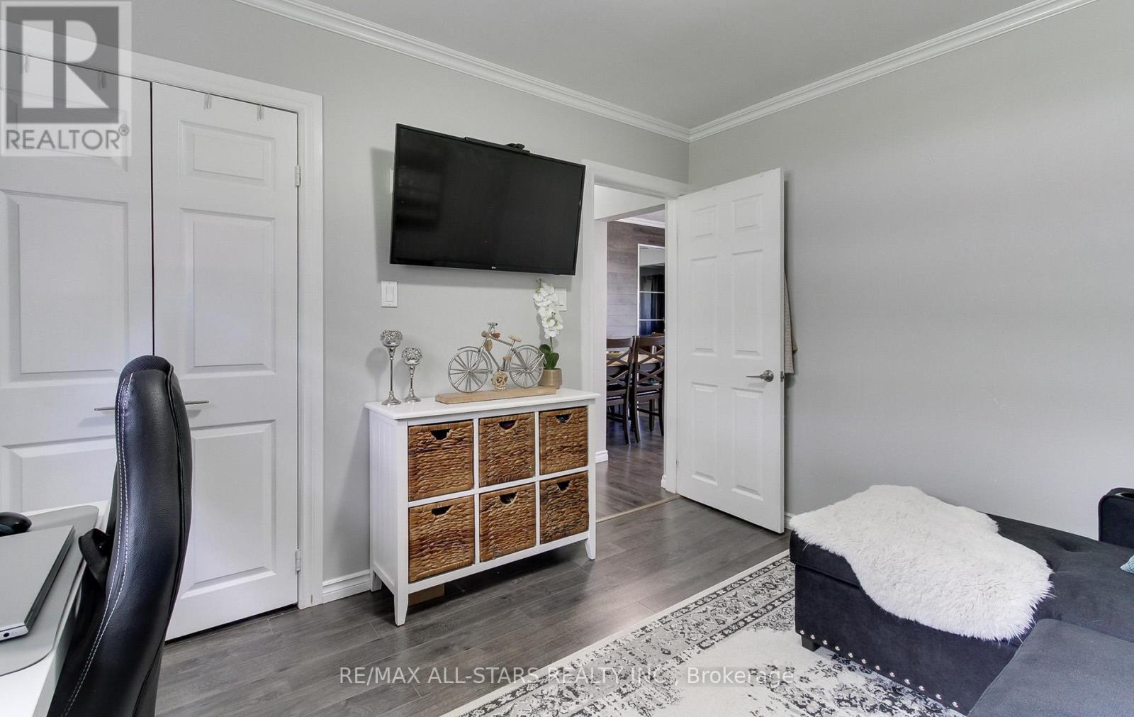 297 Walter Drive, Georgina (Keswick South), Ontario  L4P 3A8 - Photo 23 - N12215625