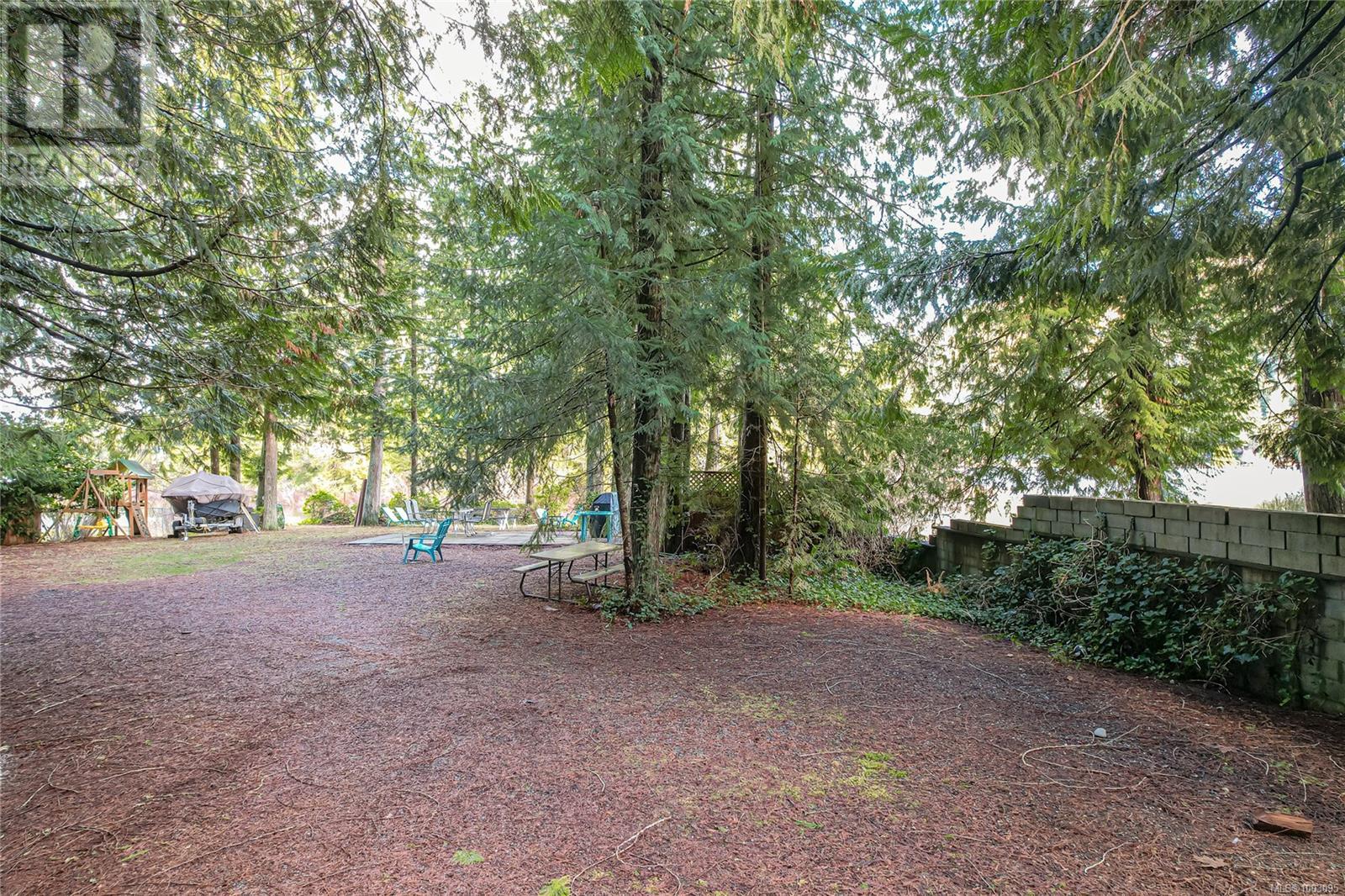 2055 Sweet Gale Pl, Shawnigan Lake, British Columbia  V0R 2W3 - Photo 24 - 1003095