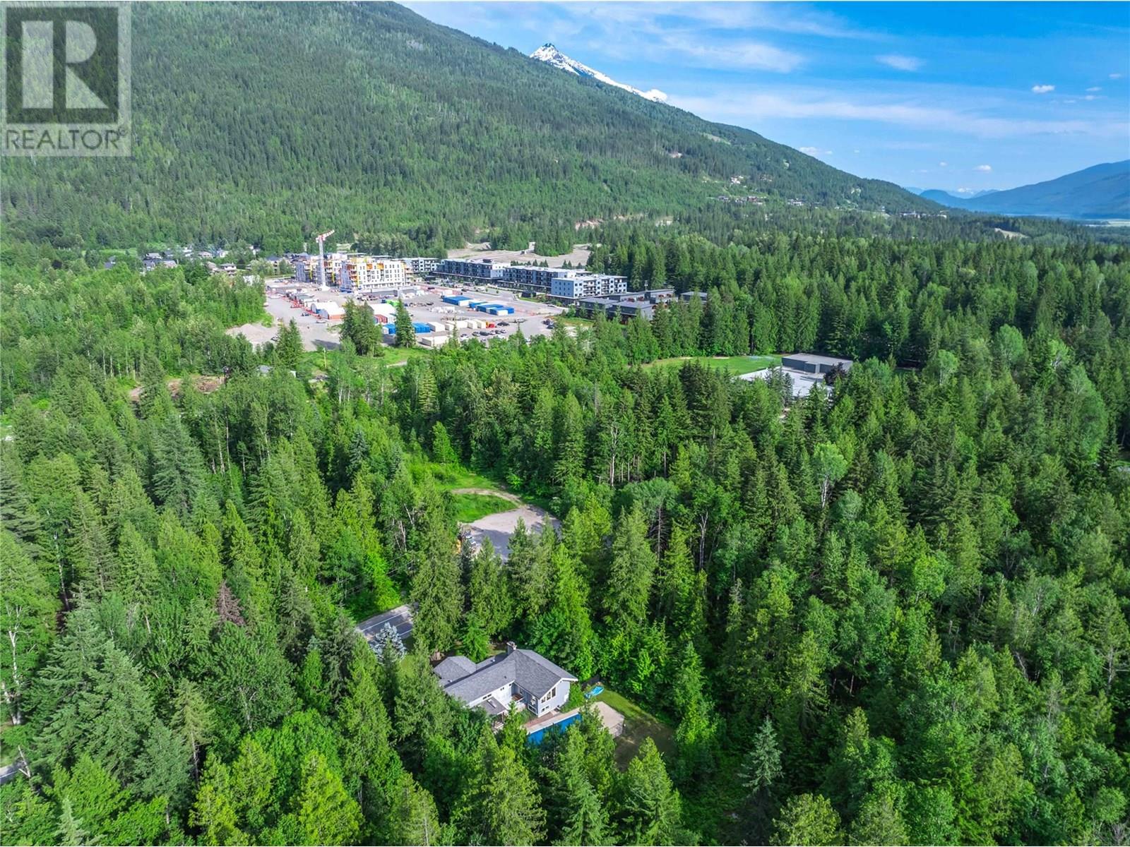 1833 Park Drive, Revelstoke, British Columbia  V0E 2S1 - Photo 48 - 10351620
