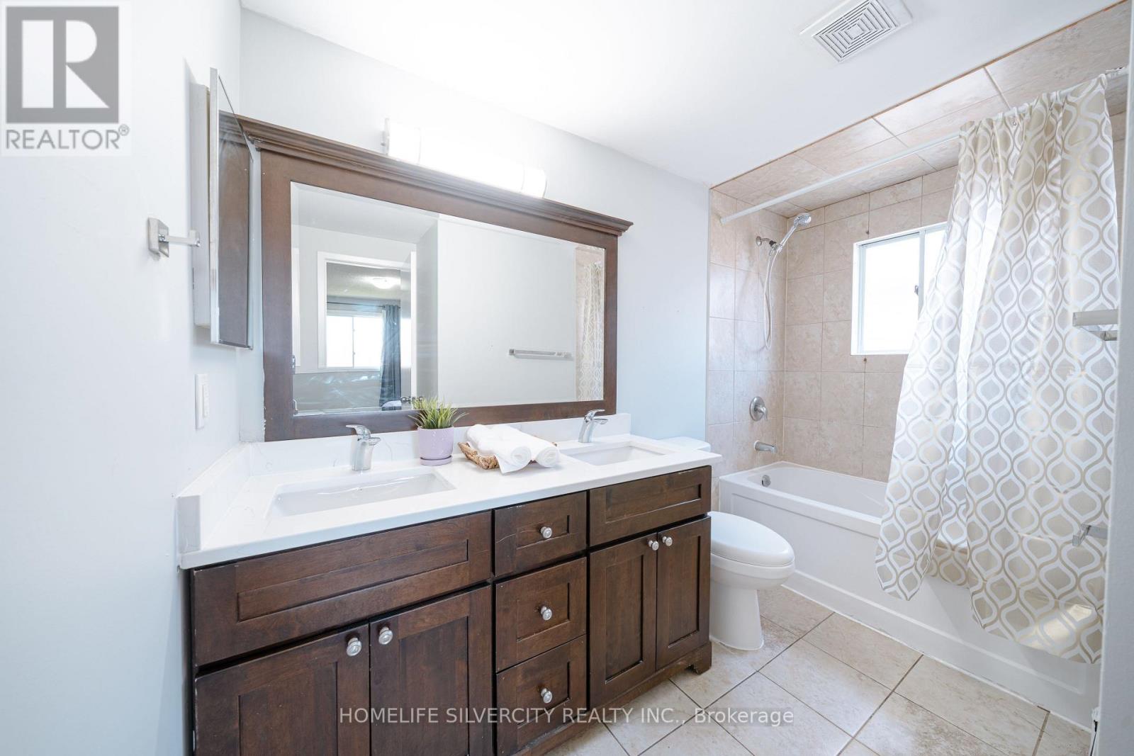 117 Hickling Trail, Barrie (Grove East), Ontario  L4M 5T7 - Photo 17 - S12215327