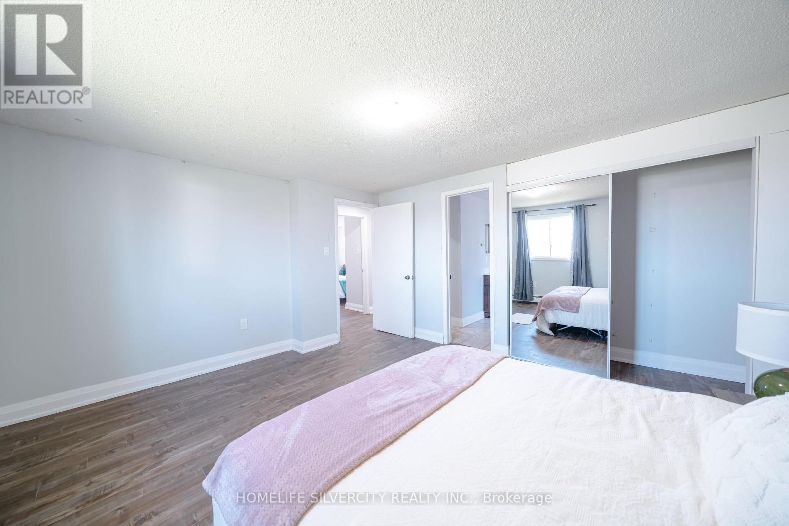 117 Hickling Trail, Barrie (Grove East), Ontario  L4M 5T7 - Photo 18 - S12215327