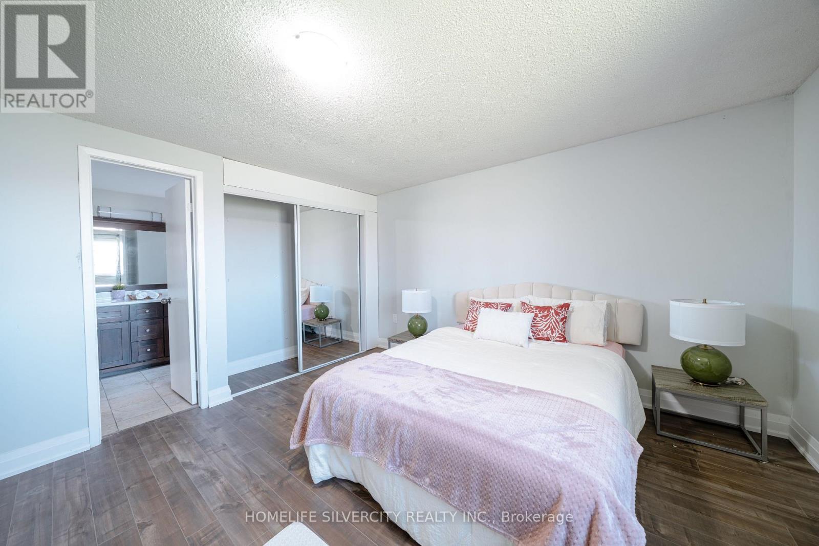117 Hickling Trail, Barrie (Grove East), Ontario  L4M 5T7 - Photo 20 - S12215327