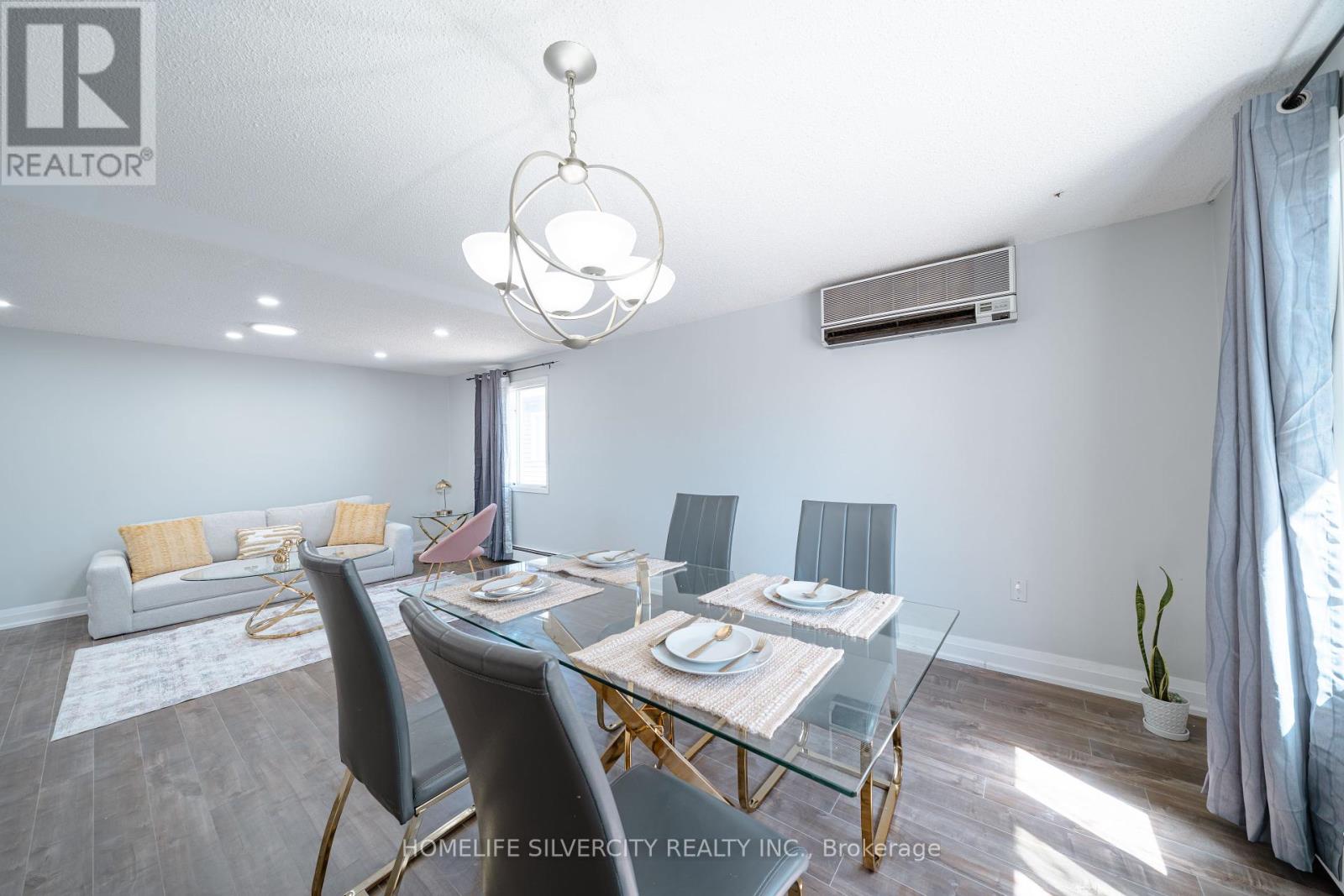 117 Hickling Trail, Barrie (Grove East), Ontario  L4M 5T7 - Photo 3 - S12215327