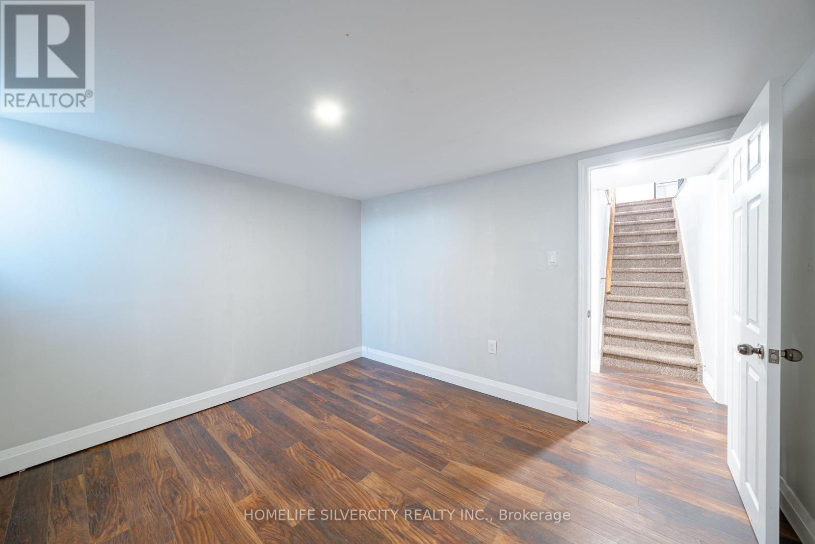 117 Hickling Trail, Barrie (Grove East), Ontario  L4M 5T7 - Photo 31 - S12215327