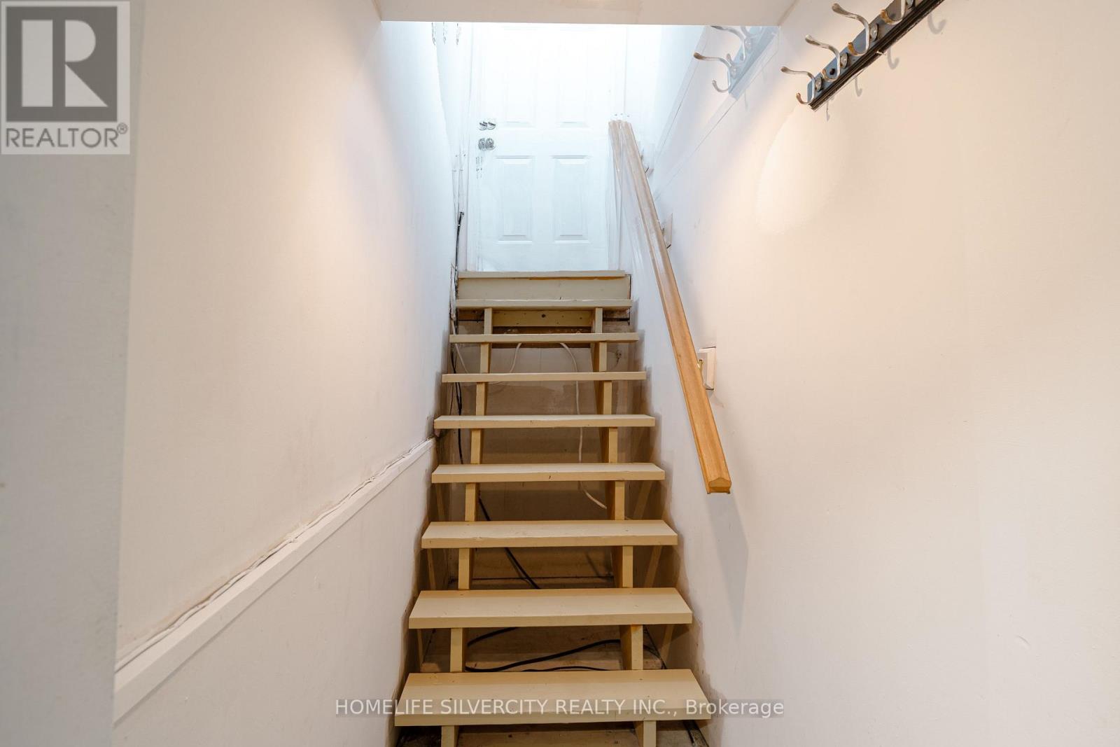 117 Hickling Trail, Barrie (Grove East), Ontario  L4M 5T7 - Photo 37 - S12215327