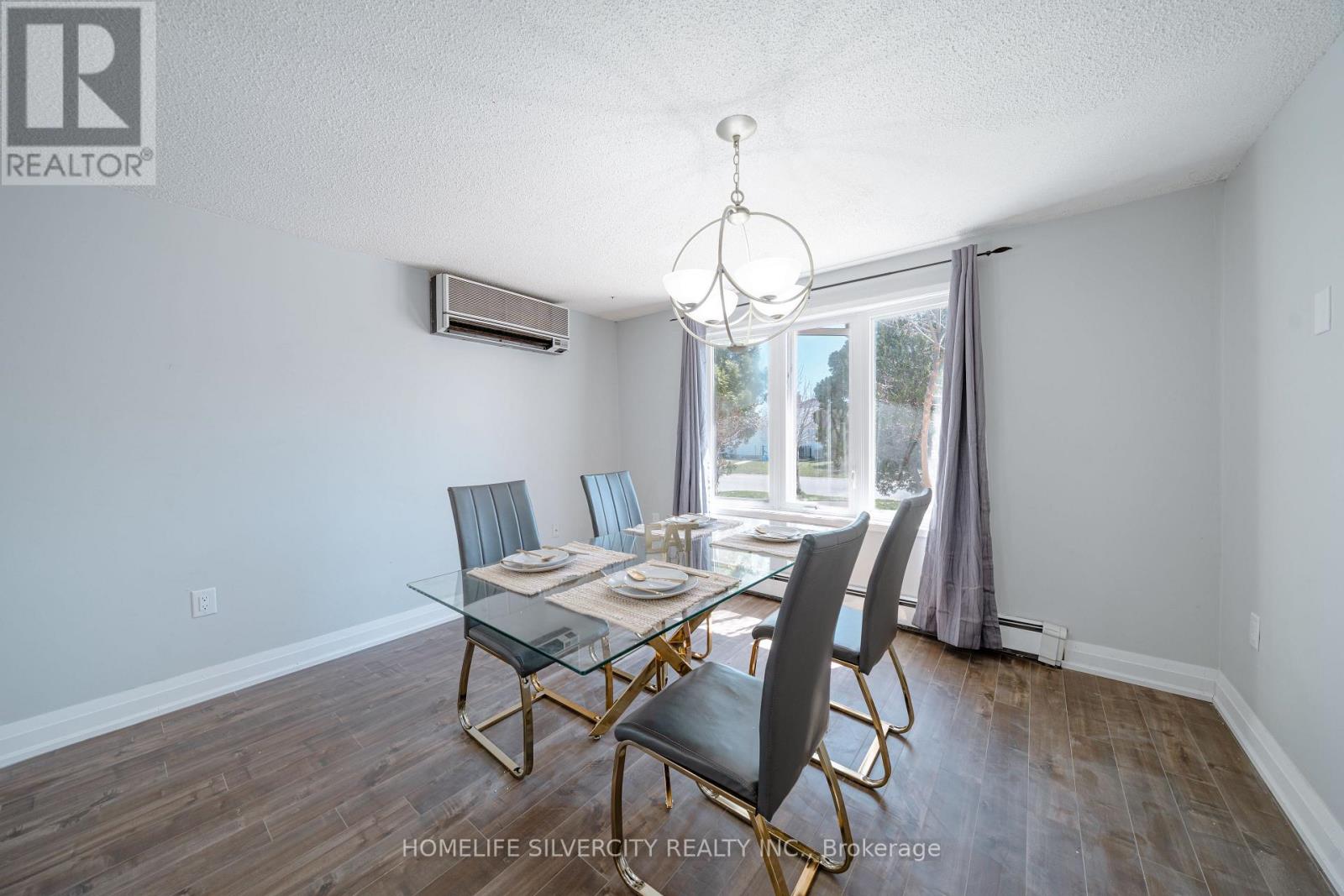 117 Hickling Trail, Barrie (Grove East), Ontario  L4M 5T7 - Photo 4 - S12215327