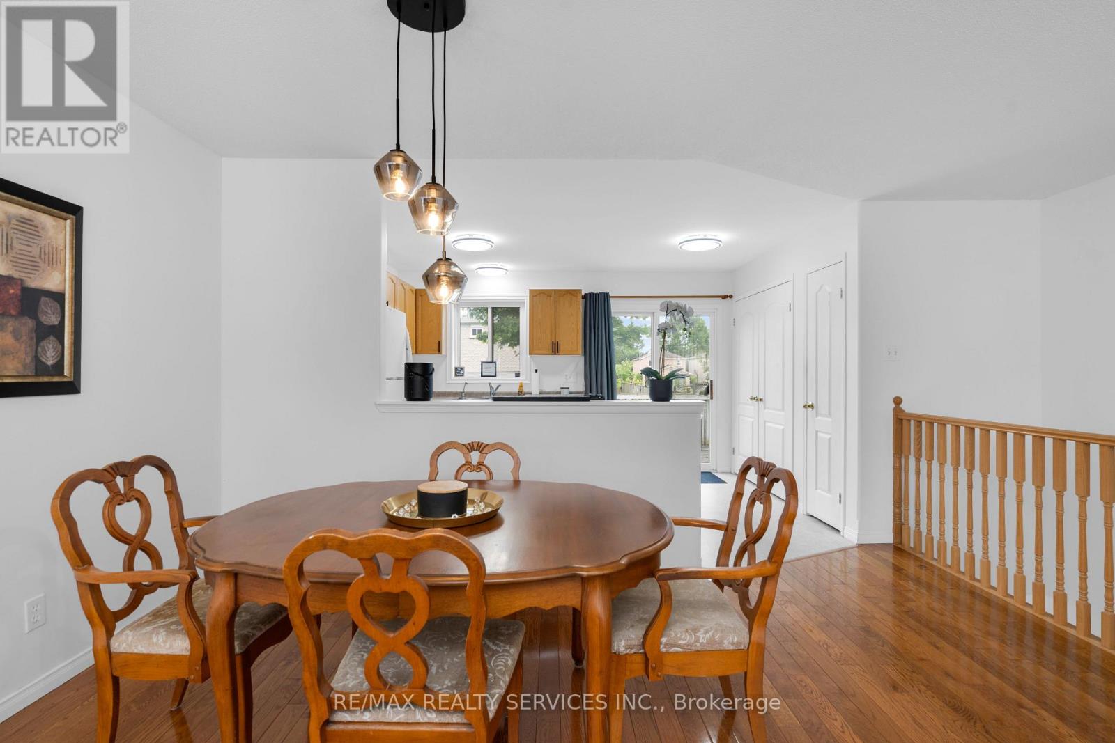 47 Sydenham Wells, Barrie (Georgian Drive), Ontario  L4M 6R4 - Photo 12 - S12215362