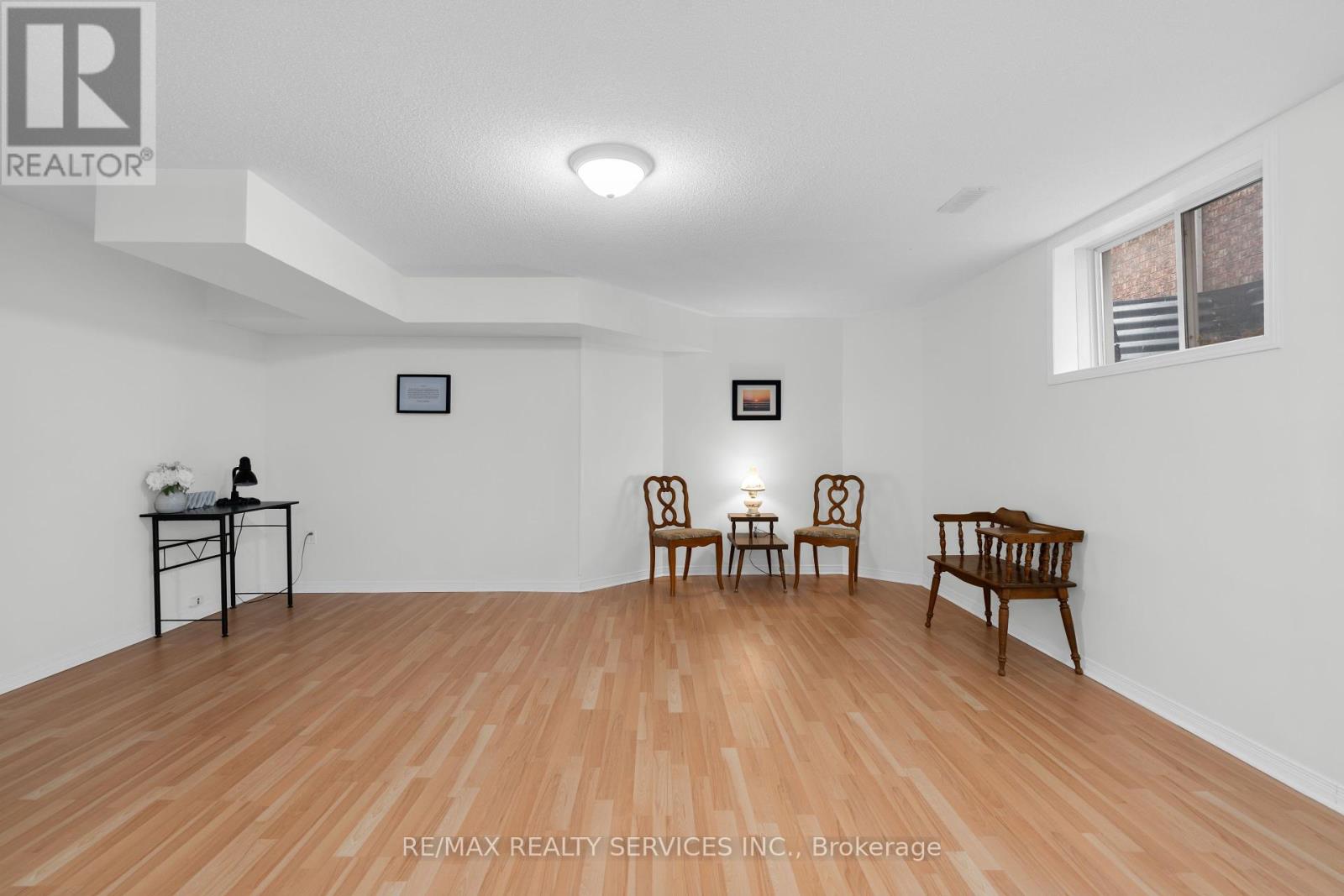 47 Sydenham Wells, Barrie (Georgian Drive), Ontario  L4M 6R4 - Photo 29 - S12215362